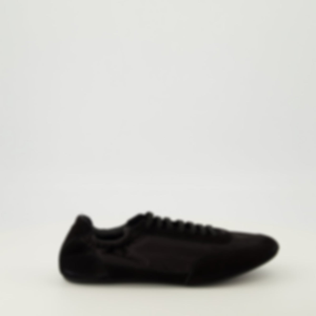 Collapse Black Sneakers