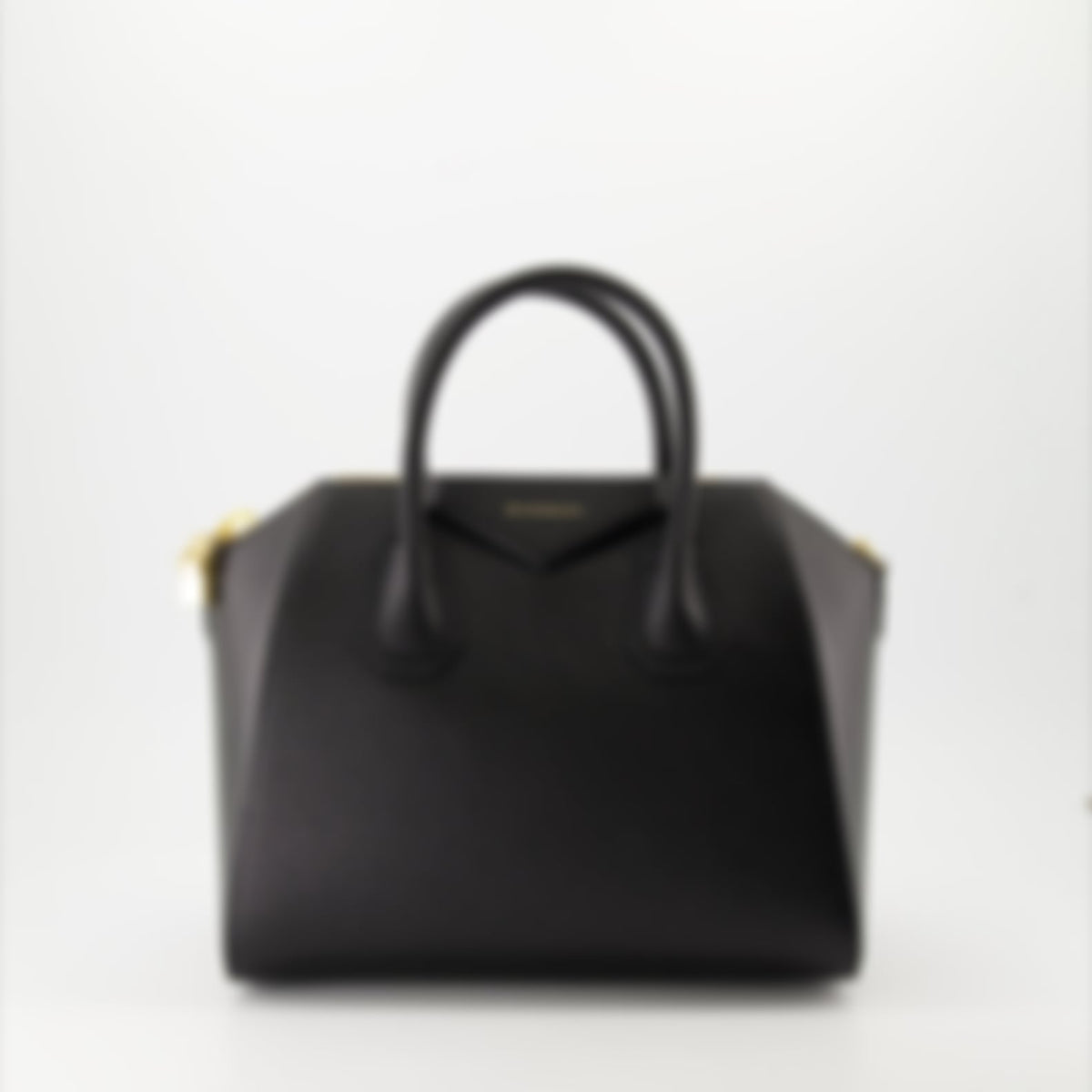 Antigona Leather Bag
