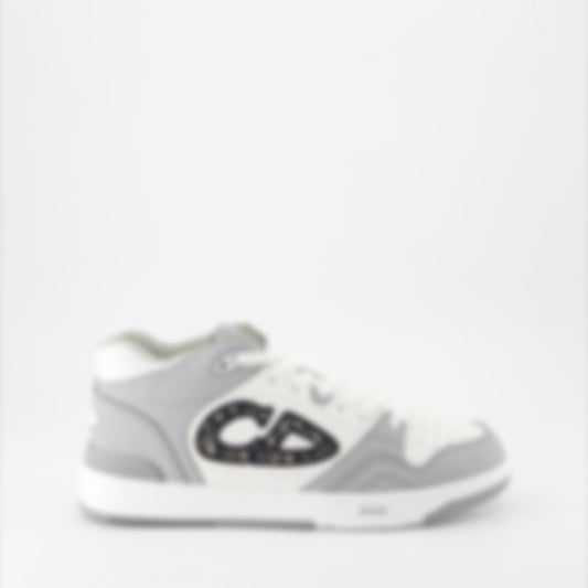 B57 Sneakers